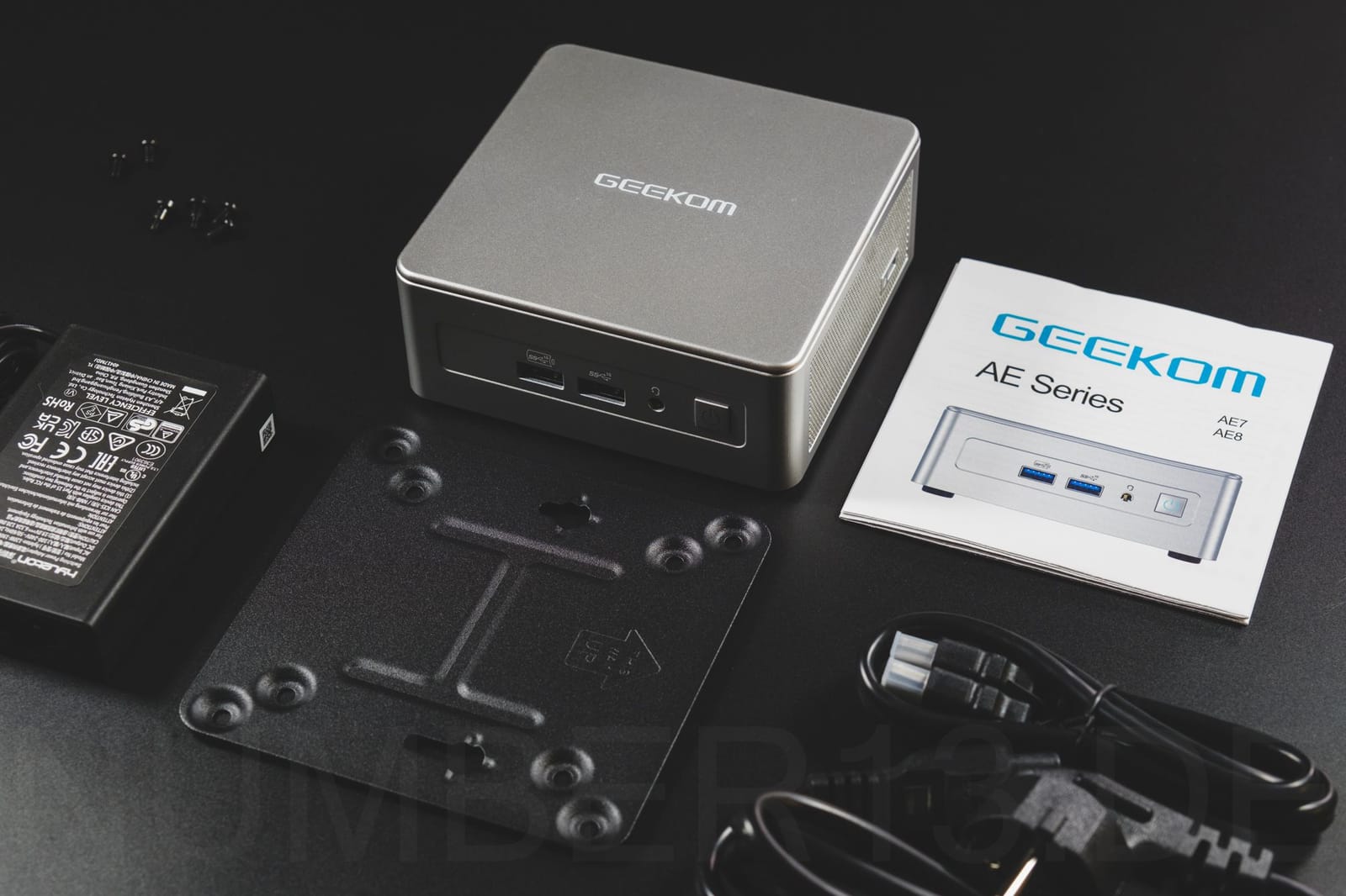 Review: GEEKOM AE7 as a home server